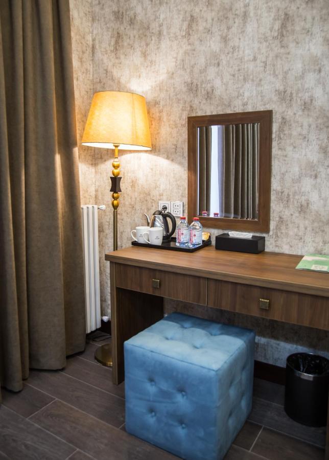Macara Sheki City Hotel ภายนอก รูปภาพ